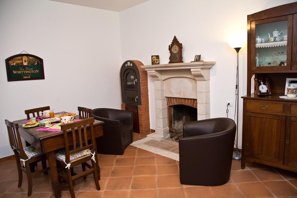 B&B Il Tiglio Padula Exterior photo